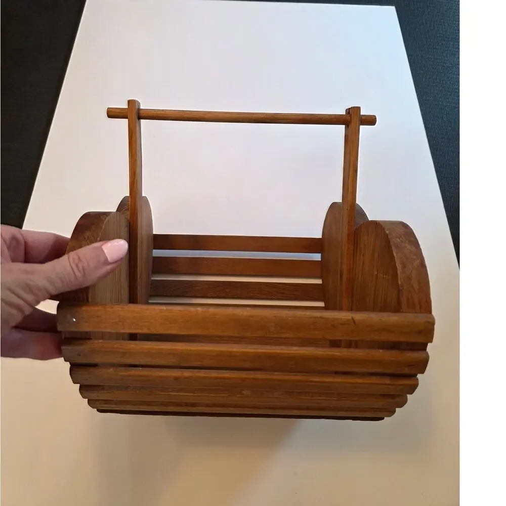 Wooden Heart Basket Vintage Heart Cottagecore Farmhouse Rustic Nostalgia 80s 90s